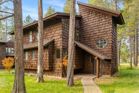 57077 Wild Lily Ln #12, Sunriver, OR 97707