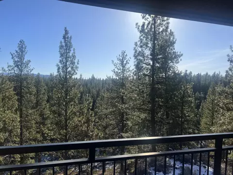 18575 SW Century Dr # 1233/1234, Bend, OR 97702