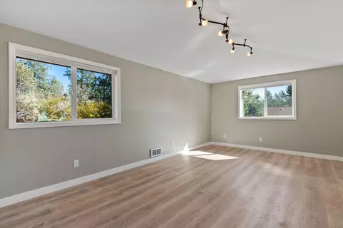 Other - 20886 King David Ave, Bend, OR 97702 photo 6 of 10