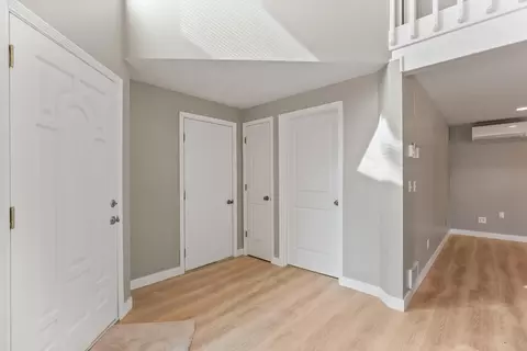 Entry Way - 20886 King David Ave, Bend, OR 97702 photo 2 of 4