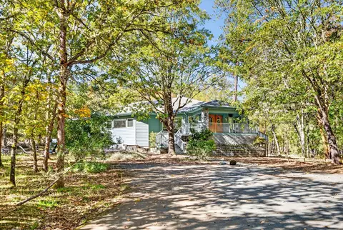 288 Wildrose Ln, Grants Pass, OR 97527