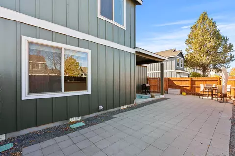 Exterior - 61839 SE 27th St, Bend, OR 97702 photo 6 of 7