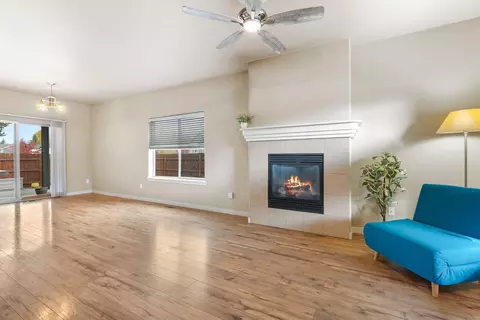 Living - 61839 SE 27th St, Bend, OR 97702 photo 2 of 4