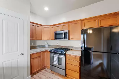 Kitchen - 61839 SE 27th St, Bend, OR 97702 photo 1 of 1