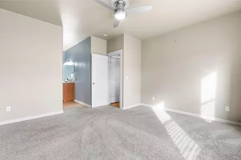 Bedroom - 61839 SE 27th St, Bend, OR 97702 photo 2 of 7