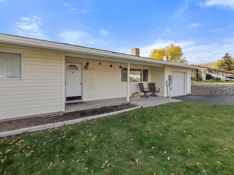 10414 Kincheloe Ave, Klamath Falls, OR 97603