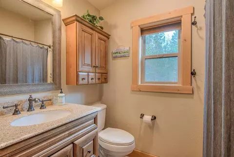 16810 Derringer Dr, Bend, OR 97707 photo 23