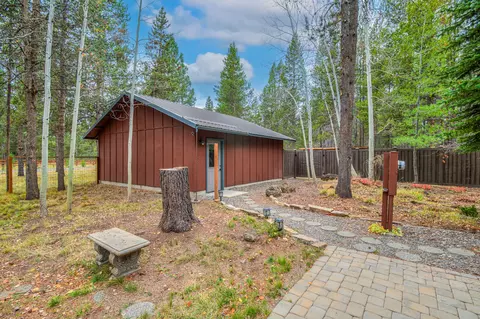 16810 Derringer Dr, Bend, OR 97707 photo 6
