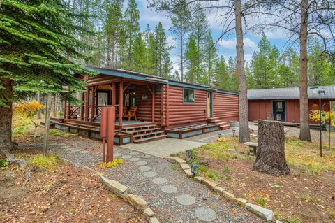 16810 Derringer Dr, Bend, OR 97707