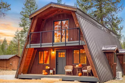 Exterior - 15622 6th St, La Pine, OR 97739 photo 3 of 22