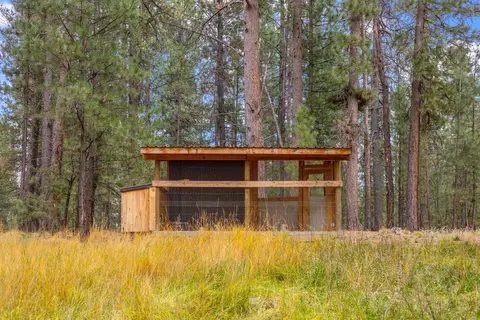 Exterior - 15622 6th St, La Pine, OR 97739 photo 7 of 22