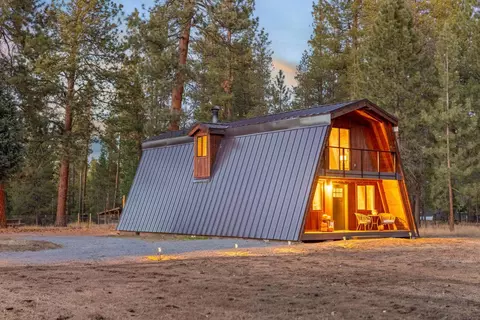 Exterior - 15622 6th St, La Pine, OR 97739 photo 19 of 22