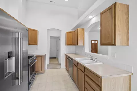 Kitchen - 20052 Badger Rd, Bend, OR 97702 photo 1 of 2
