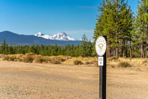 concannon LOT 43, Bend, OR 97703