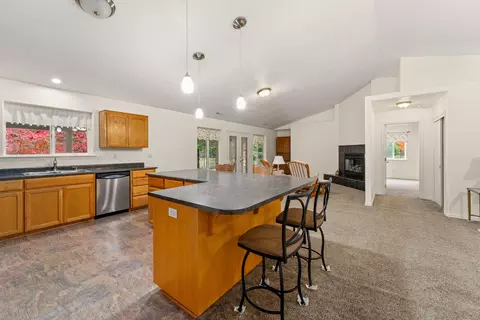 335 Cornett Ln, Cave Junction, OR 97523 photo 14