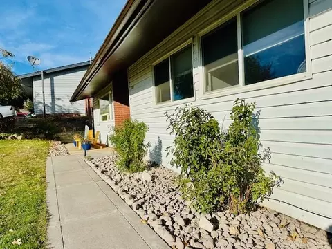 10119 Wright Ave, Klamath Falls, OR 97603 photo 5