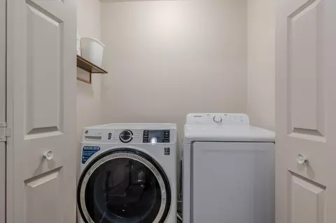 Other - 205 Dano Dr, Phoenix, OR 97535 photo 5 of 9