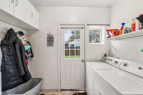 445 Orr Dr, Central Point, OR 97502 photo 13