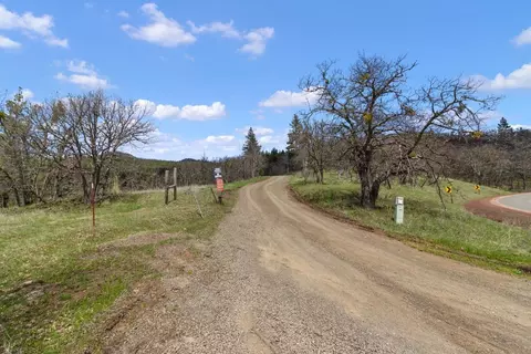 0 Dead Indian Memorial Rd #1400, Ashland, OR 97520