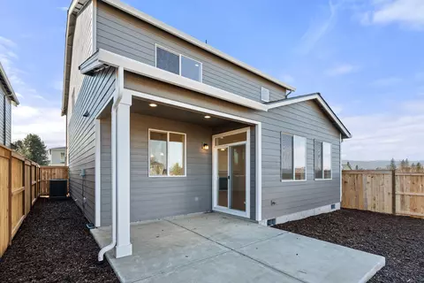 Exterior - 151 Valemont Dr #39, Eagle Point, OR 97524 photo 7 of 7