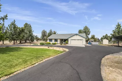 5745 NW Zamia Ave, Redmond, OR 97756