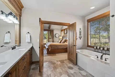 Bath - 56936 Dancing Rock Loop #LOT 32, Bend, OR 97707 photo 3 of 10
