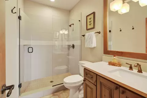 Bath - 56936 Dancing Rock Loop #LOT 32, Bend, OR 97707 photo 6 of 10