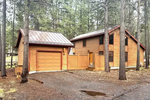 17905 Otter Ln, Sunriver, OR 97707