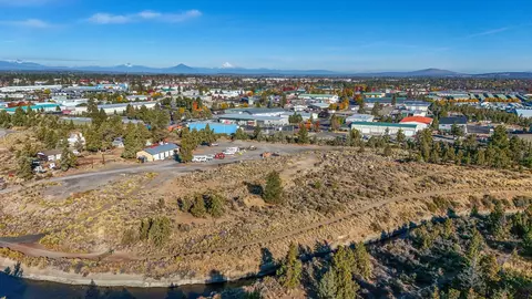 62830 Boyd Acres Rd, Bend, OR 97701 photo 6