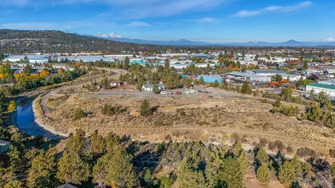 62830 Boyd Acres Rd, Bend, OR 97701 photo 5