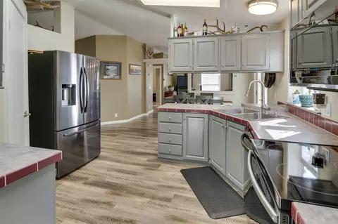 17575 Sutter St, La Pine, OR 97739 photo 12