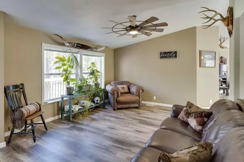 17575 Sutter St, La Pine, OR 97739 photo 5