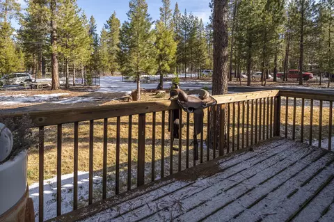 17575 Sutter St, La Pine, OR 97739 photo 3