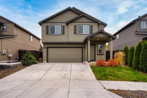 2939 NE Quiet Canyon Dr, Bend, OR 97701