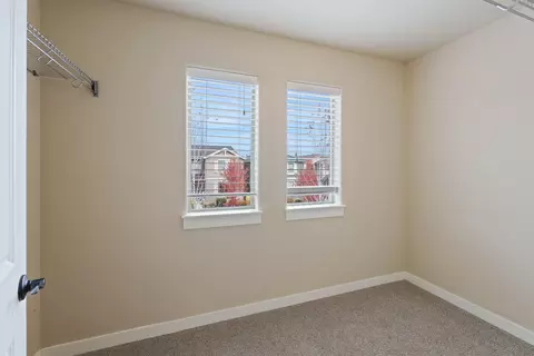 Bedroom - 20751 NE Boulderfield Ave, Bend, OR 97701 photo 3 of 5