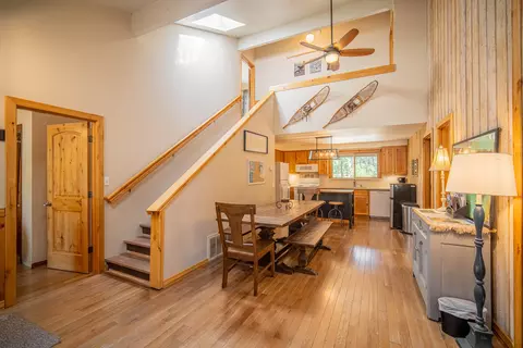 57008 Antelope Ln #4, Sunriver, OR 97707