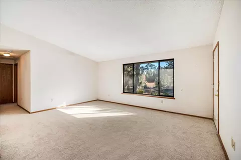 19304 Baker Rd, Bend, OR 97702 photo 4