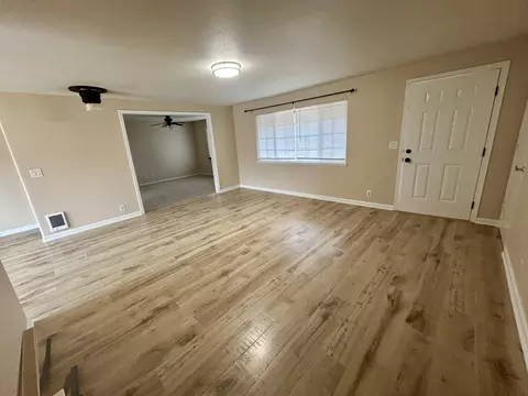 Living - 63368 Chaparrel Dr, Bend, OR 97701 photo 2 of 2