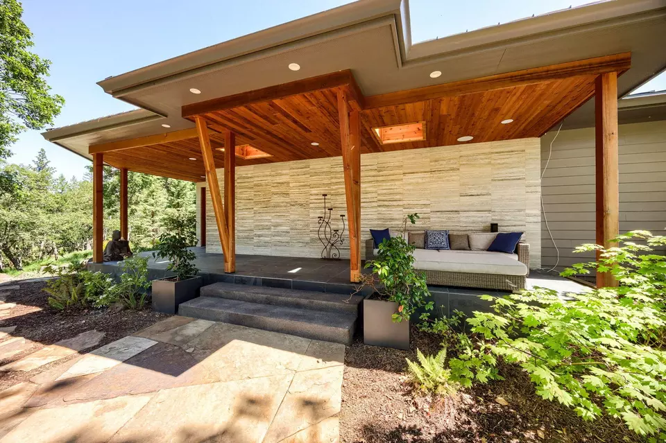 Exterior - 1988 Old Siskiyou Hwy, Ashland, OR 97520 photo 60 of 61