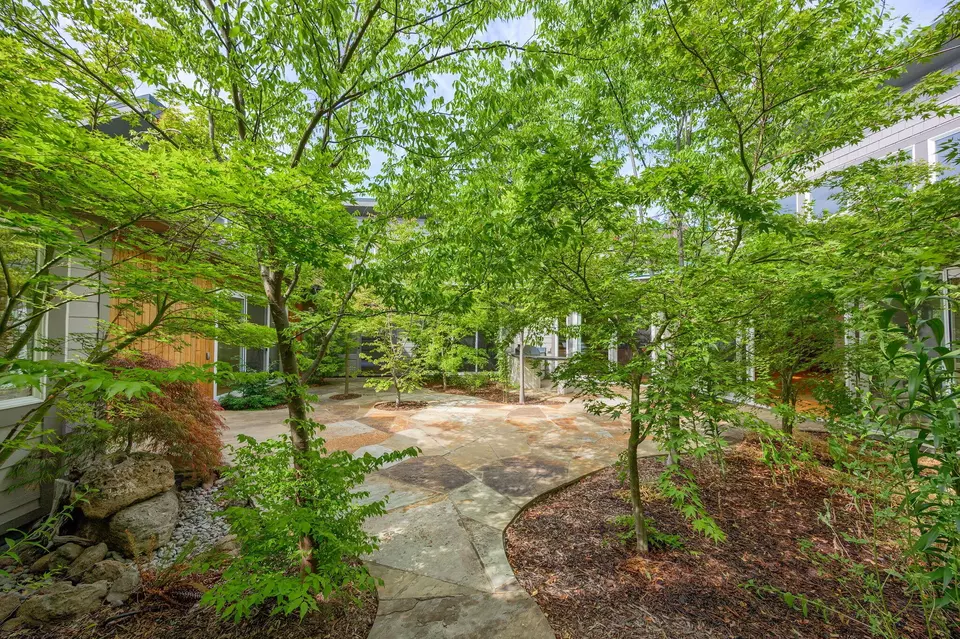 Exterior - 1988 Old Siskiyou Hwy, Ashland, OR 97520 photo 9 of 61