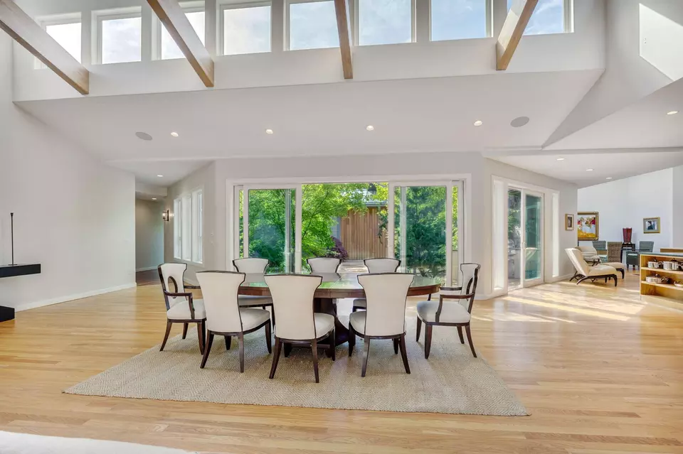 Dining - 1988 Old Siskiyou Hwy, Ashland, OR 97520 photo 1 of 4