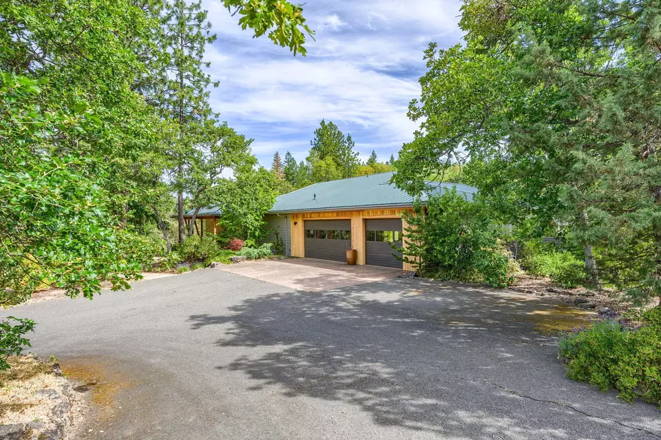 Other - 1988 Old Siskiyou Hwy, Ashland, OR 97520 photo 17 of 40