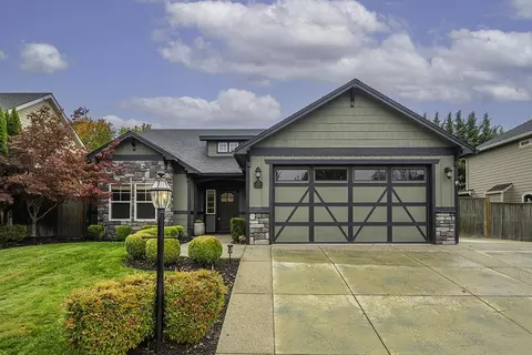 2850 Farmington Ave, Medford, OR 97504