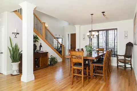 Dining - 964 Pumpkin Ridge Dr, Eagle Point, OR 97524 photo 1 of 2