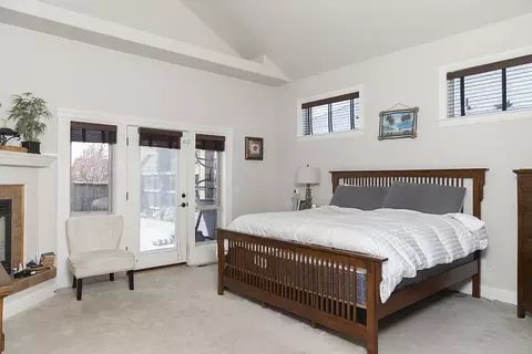 Bedroom - 964 Pumpkin Ridge Dr, Eagle Point, OR 97524 photo 1 of 6