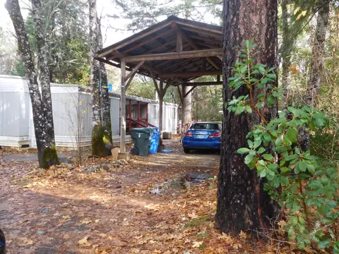 119 N Boundary Ave, Cave Junction, OR 97523