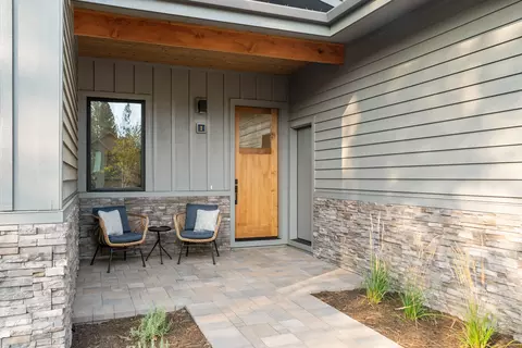 18281 Forestbrook Loop #26, Bend, OR 97707 photo 2