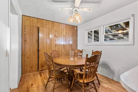 221 Ortega St, Eagle Point, OR 97524 photo 11