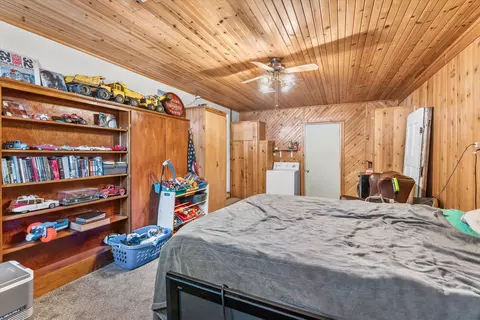 221 Ortega St, Eagle Point, OR 97524 photo 15