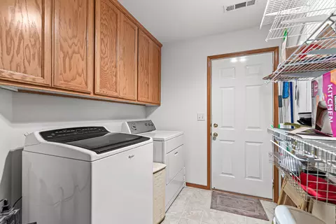 Other - 1023 Highlands Dr, Eagle Point, OR 97524 photo 5 of 9